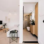 Bella House